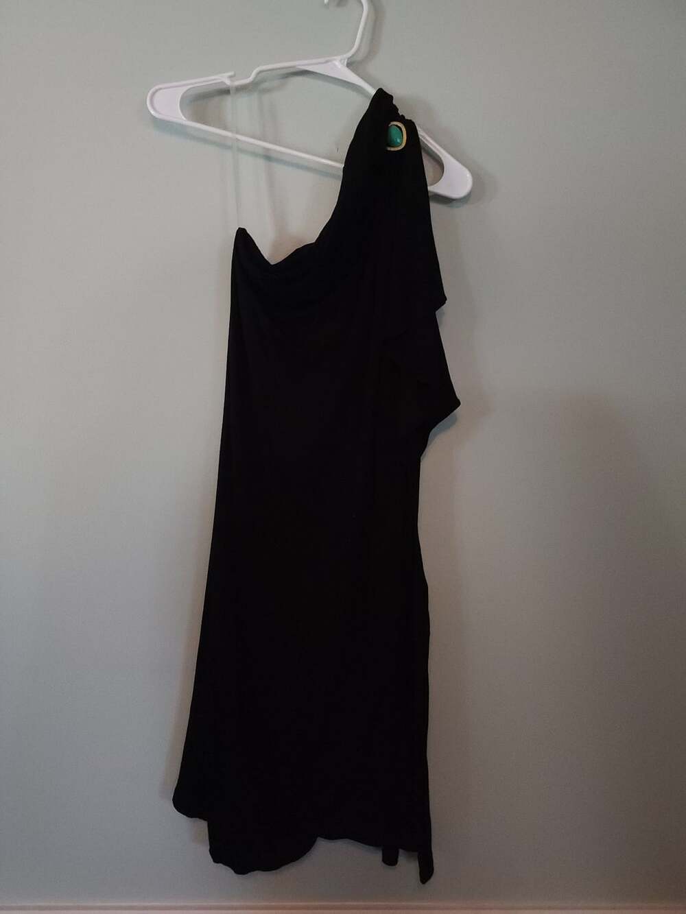 Littleblackdress Badgley Mischka Black One-Shoulder Cocktail Dress